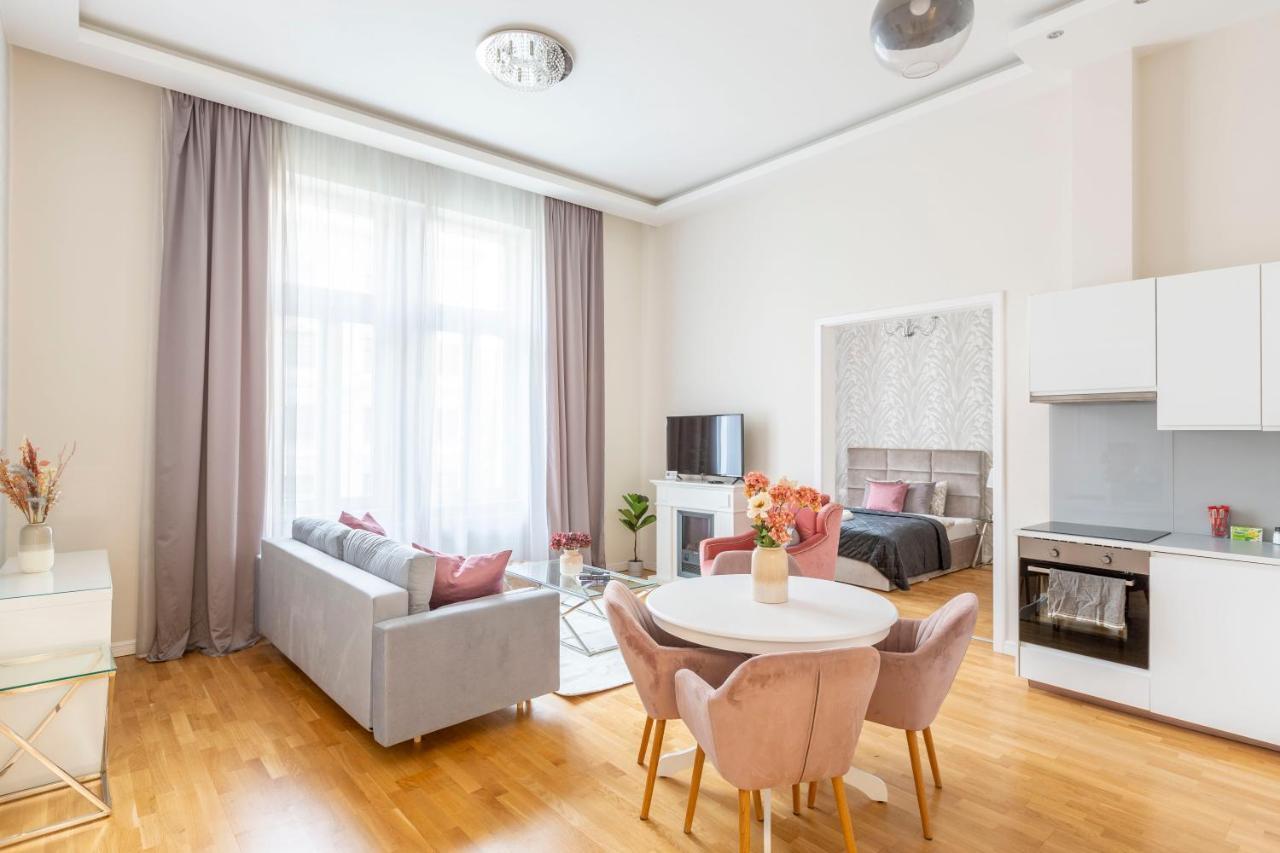 Luxury 3Bedrm 2Bathrm Apartment With Danube River View Будапешт Екстер'єр фото